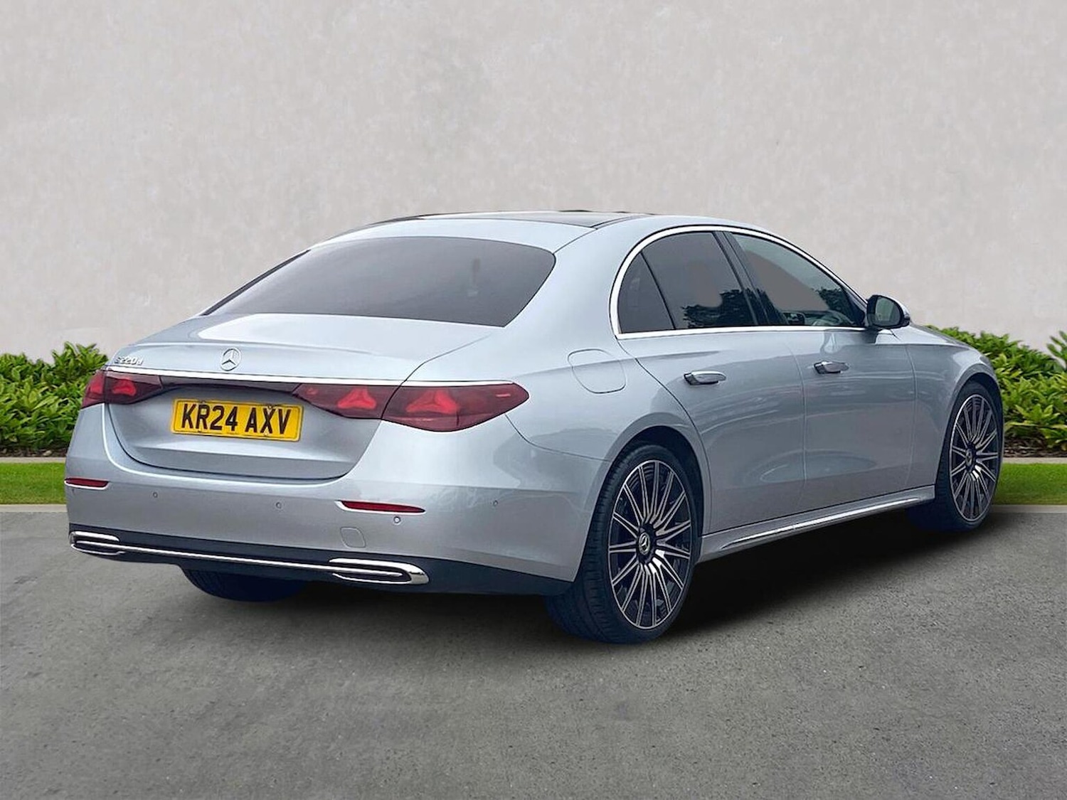 Used Mercedes-Benz E Class 2024 for sale - 76477320: Photo 18