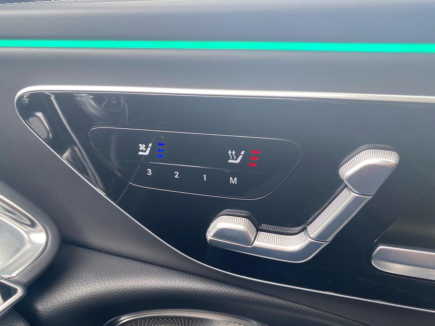 Used Mercedes-Benz E Class 2024 for sale - 76477320: Photo 30