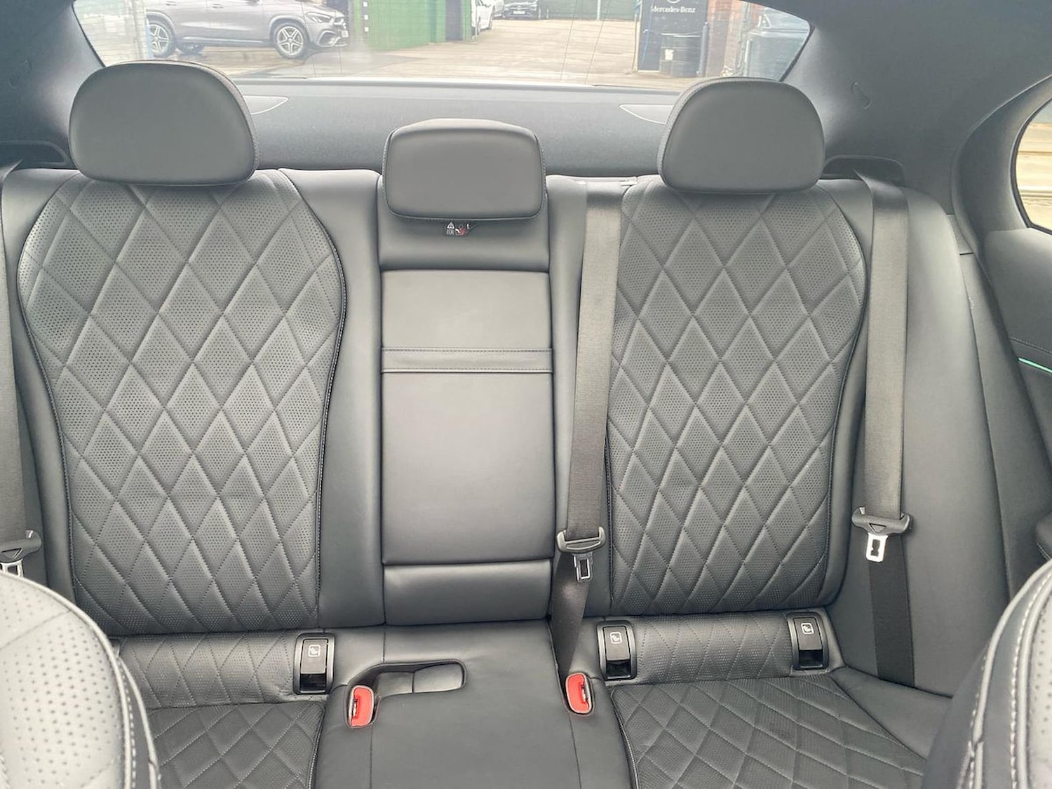 Used Mercedes-Benz E Class 2024 for sale - 76477320: Photo 39