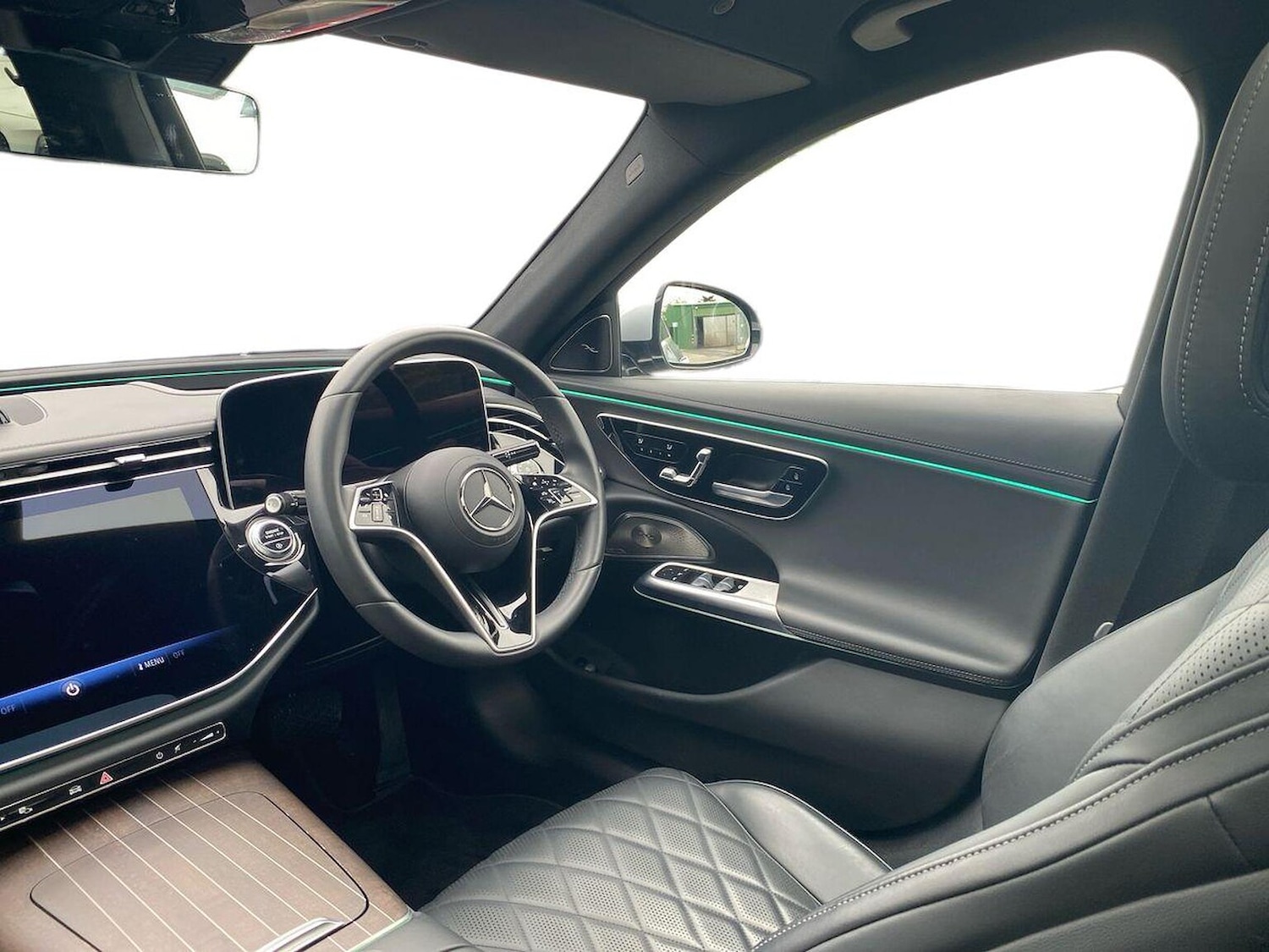 Used Mercedes-Benz E Class 2024 for sale - 76477320: Photo 7