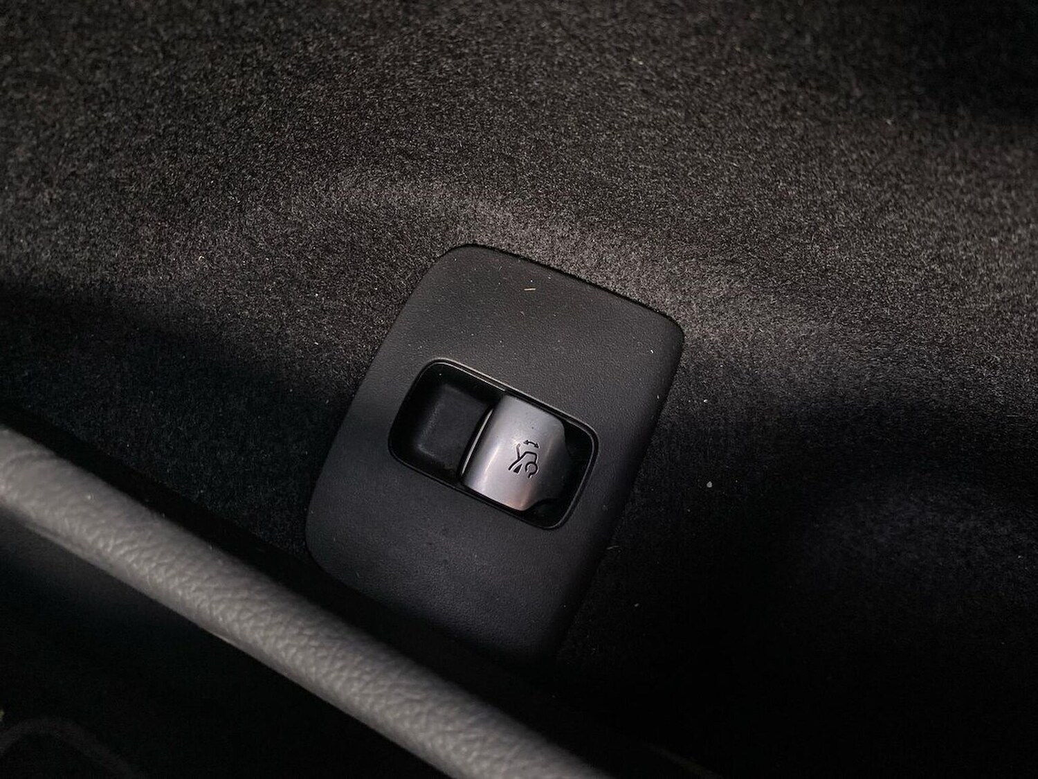 Used Mercedes-Benz E Class 2024 for sale - 77488439: Photo 39