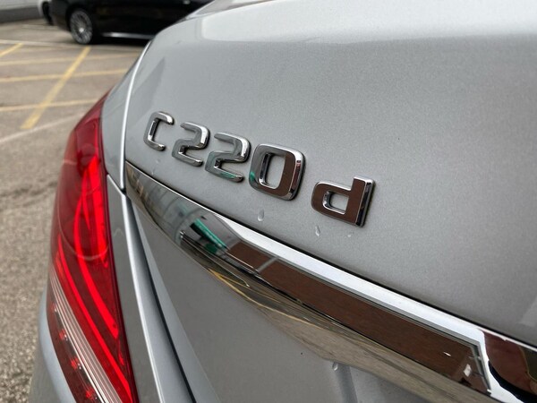 Used Mercedes-Benz C Class 2017 for sale - 76299422: Photo 35