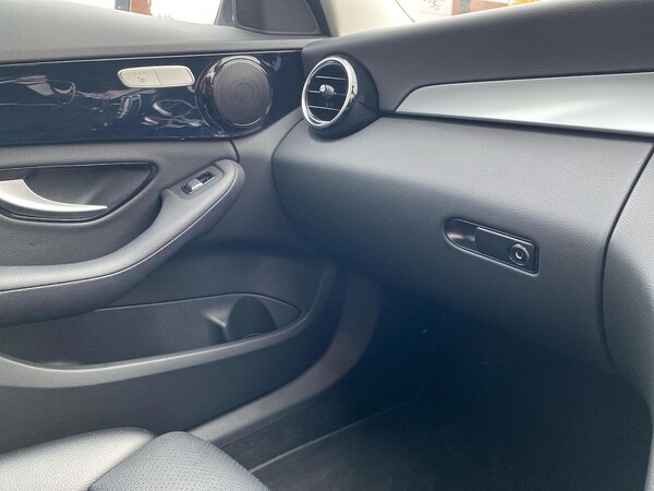 Used Mercedes-Benz C Class 2017 for sale - 76299422: Photo 40
