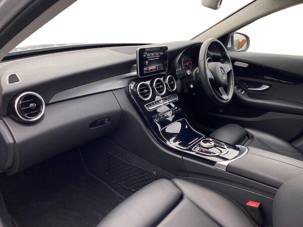 Used Mercedes-Benz C Class 2017 for sale - 76299422: Photo 7