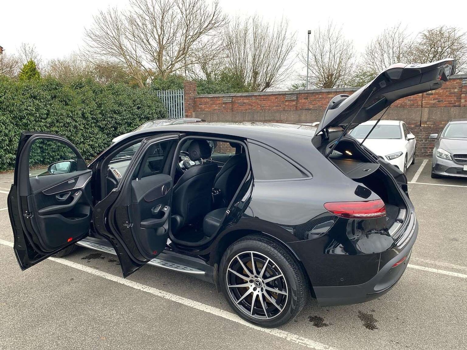 Used Mercedes-Benz EQC 2023 for sale - 77579795: Photo 40