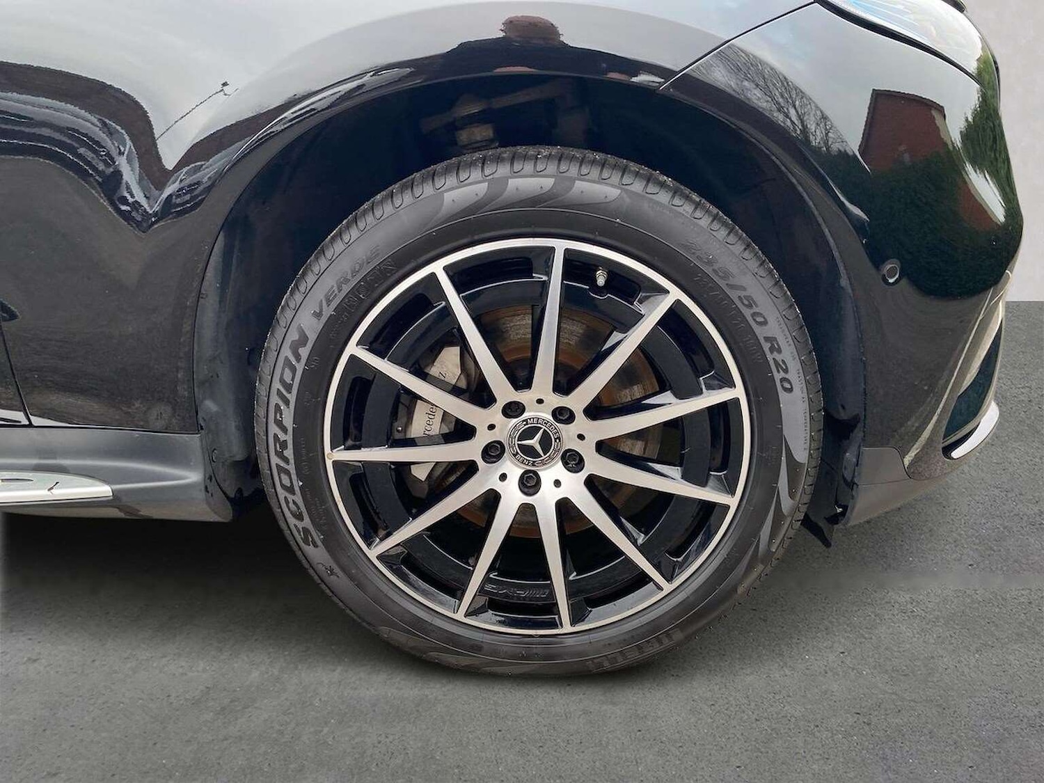 Used Mercedes-Benz EQC 2023 for sale - 77579795: Photo 6