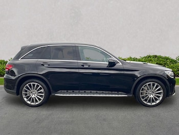 Used Mercedes-Benz GLC 2021 for sale - 76846033: Photo