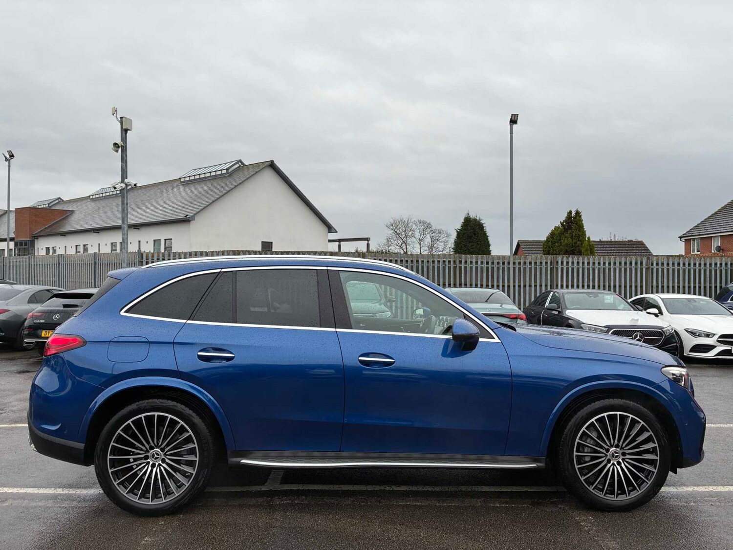 Used Mercedes-Benz GLC 2024 for sale - 78193916: Photo 9