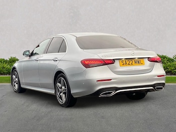 Used Mercedes-Benz E Class 2022 for sale - 76982870: Photo