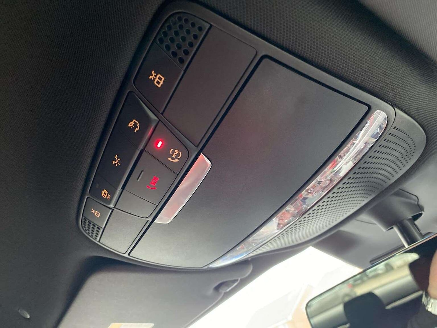 Used Mercedes-Benz GLC 2021 for sale - 77662540: Photo 14