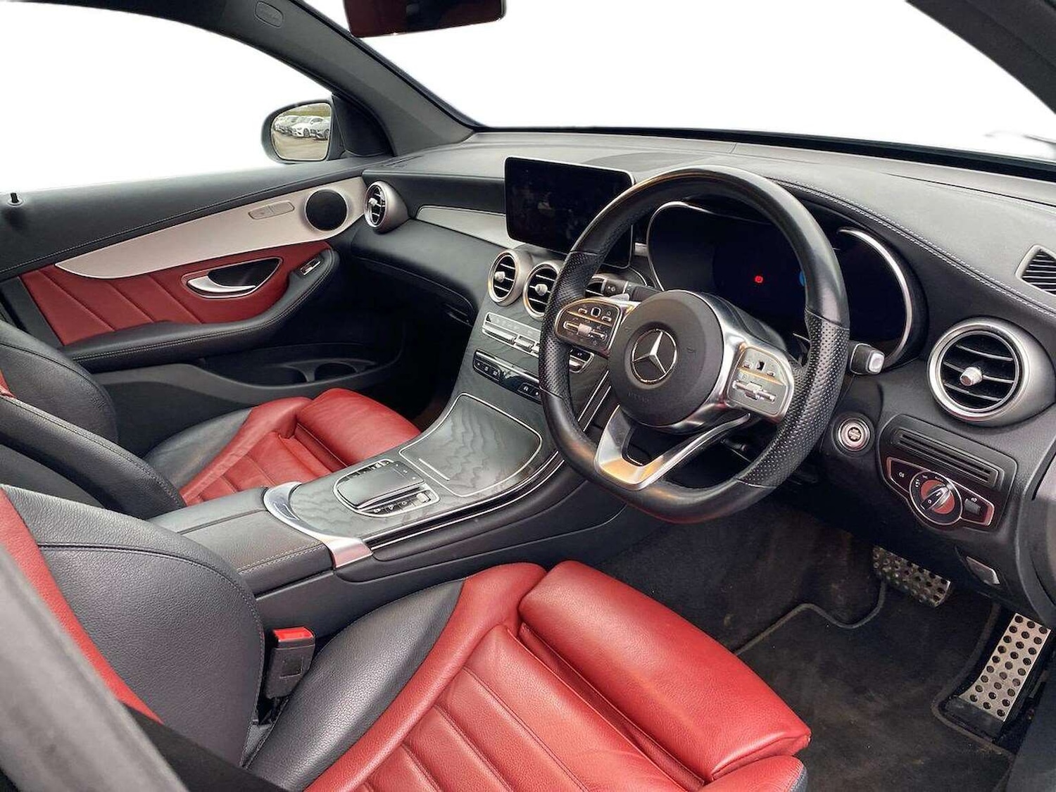 Used Mercedes-Benz GLC 2021 for sale - 77662540: Photo 15