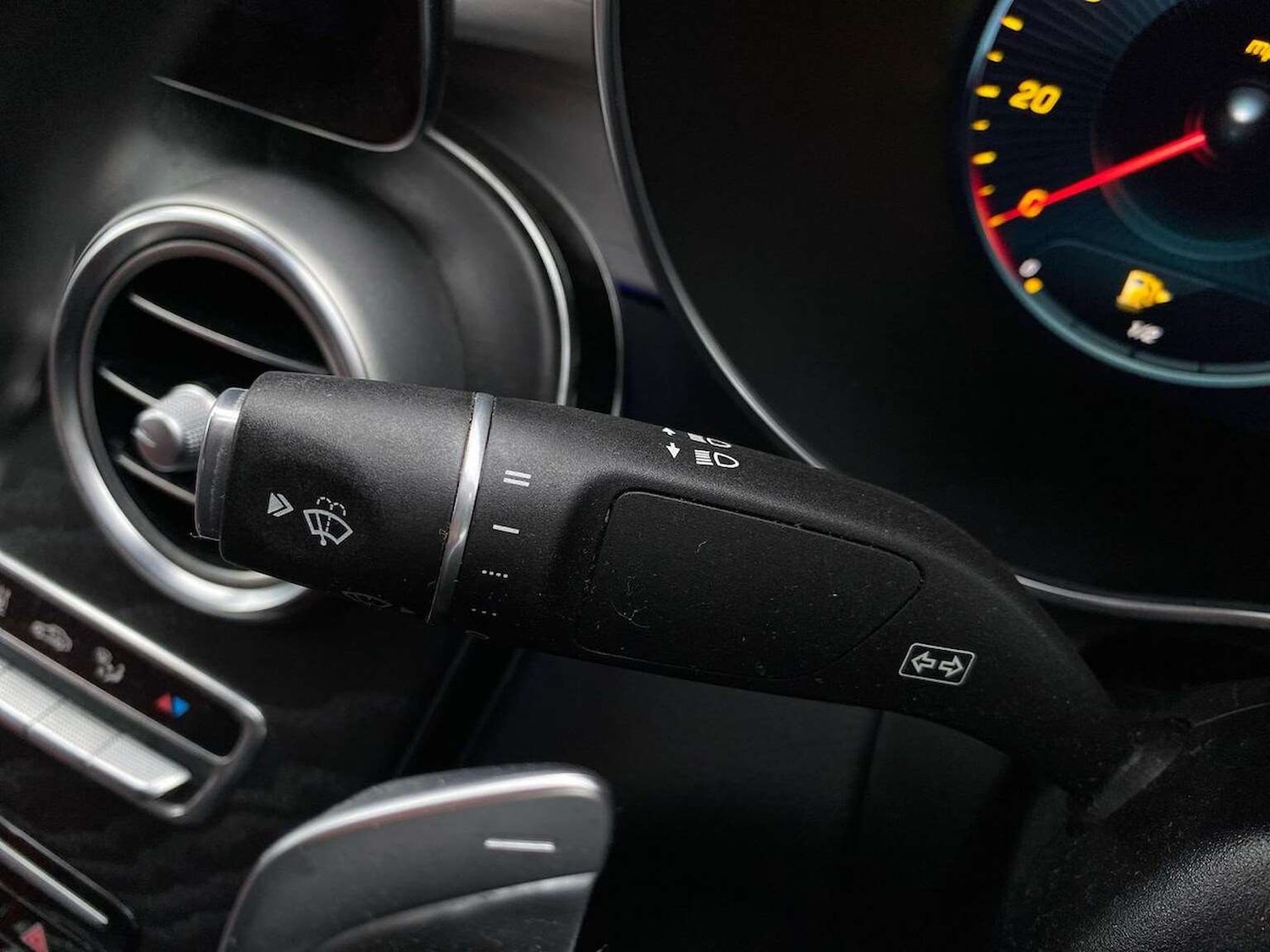 Used Mercedes-Benz GLC 2021 for sale - 77662540: Photo 28