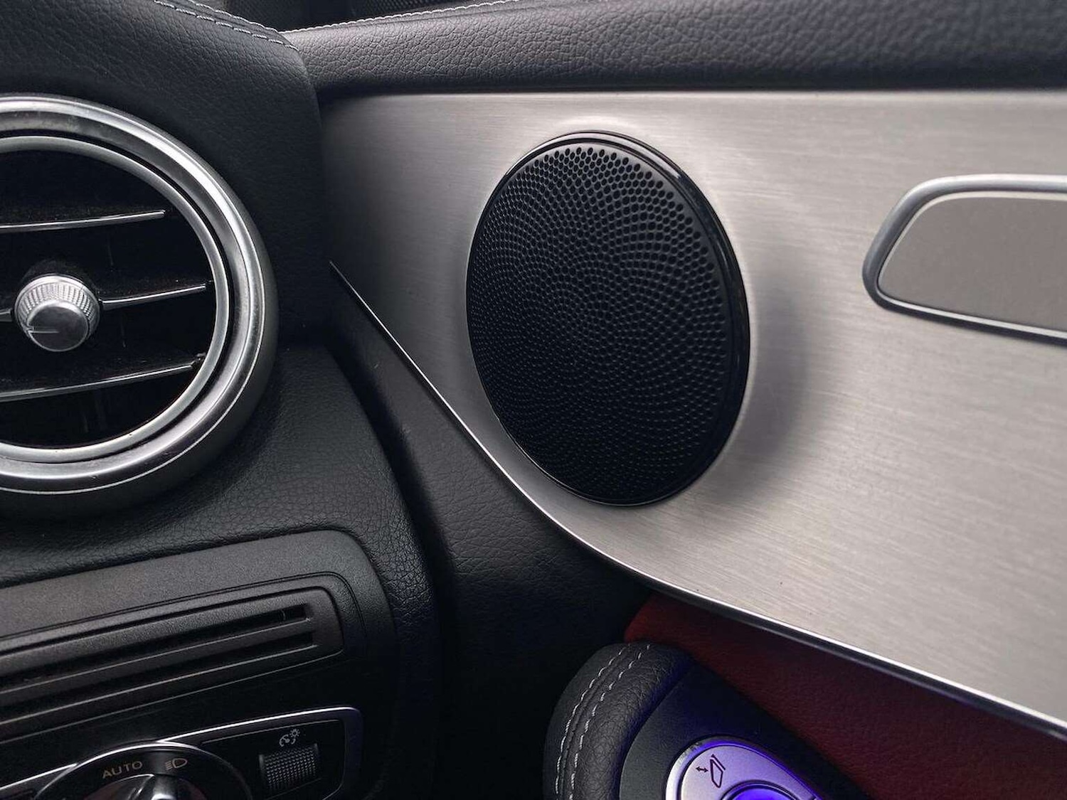 Used Mercedes-Benz GLC 2021 for sale - 77662540: Photo 31