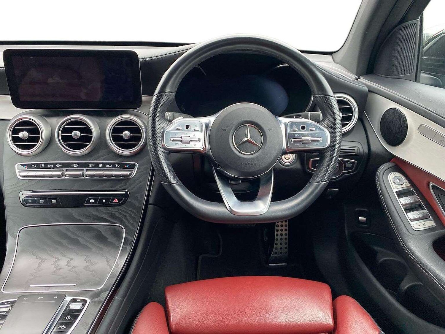 Used Mercedes-Benz GLC 2021 for sale - 77662540: Photo 9