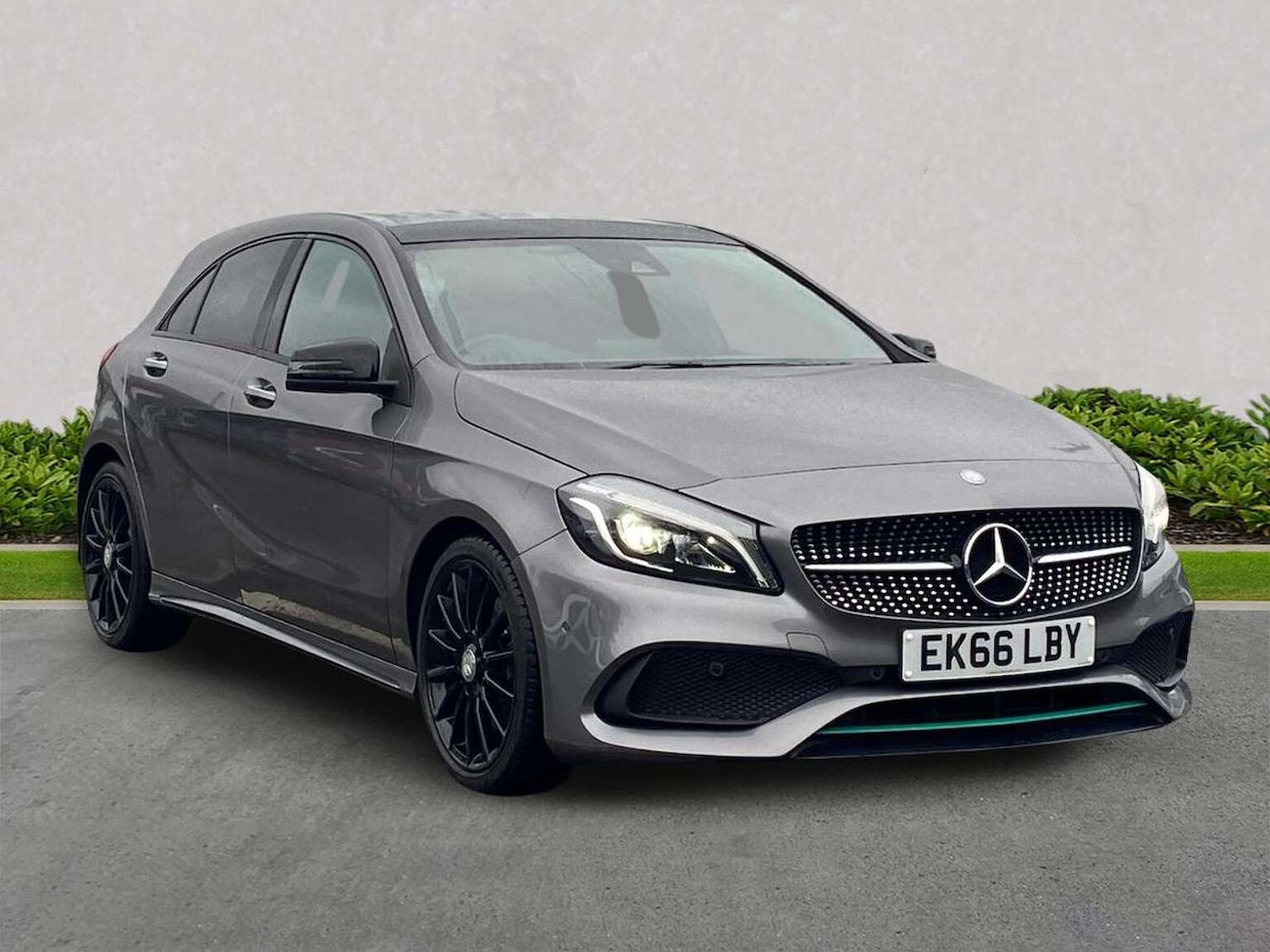 Used Mercedes-Benz A-Class 2016 for sale - 77590344: Photo 1