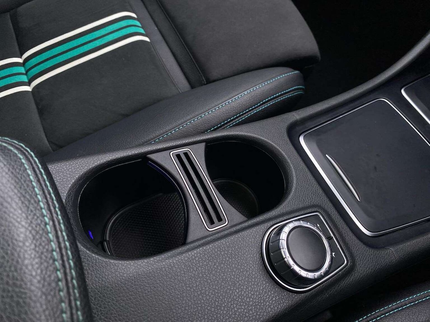 Used Mercedes-Benz A-Class 2016 for sale - 77590344: Photo 32