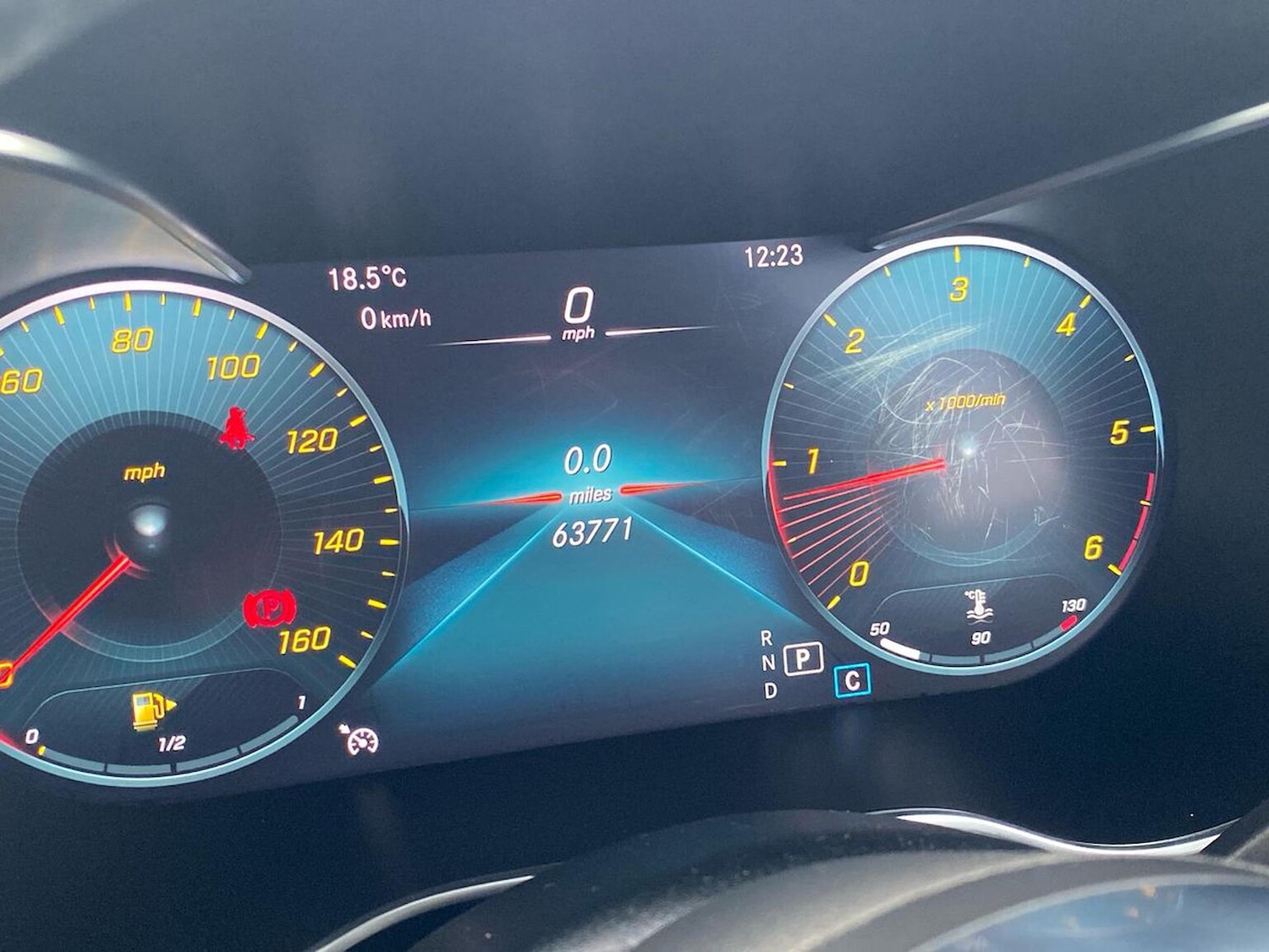 Used Mercedes-Benz GLC 2021 for sale - 76526121: Photo 10