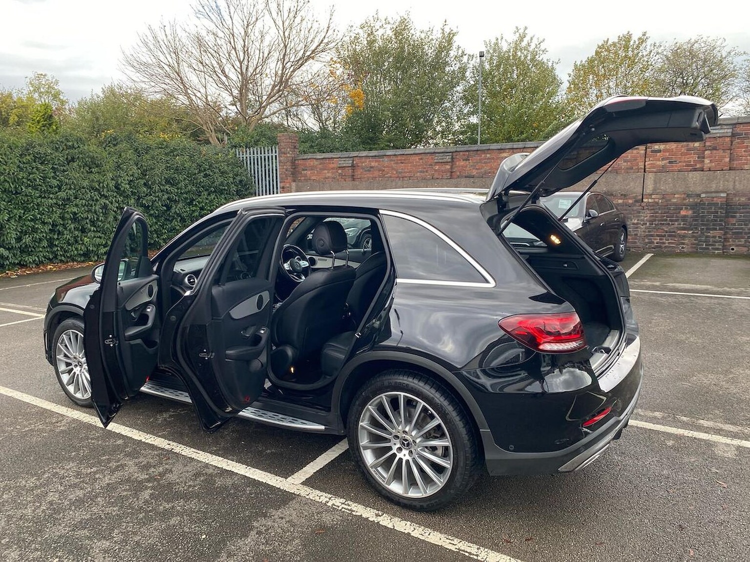 Used Mercedes-Benz GLC 2021 for sale - 76526121: Photo 40