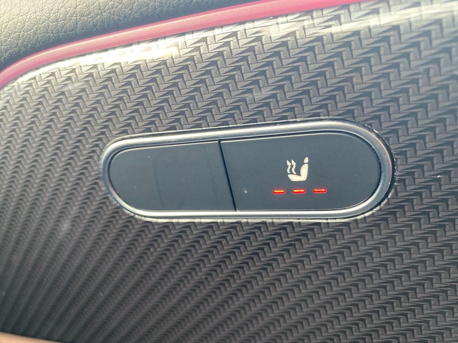 Used Mercedes-Benz GLB 2024 for sale - 76497282: Photo 30