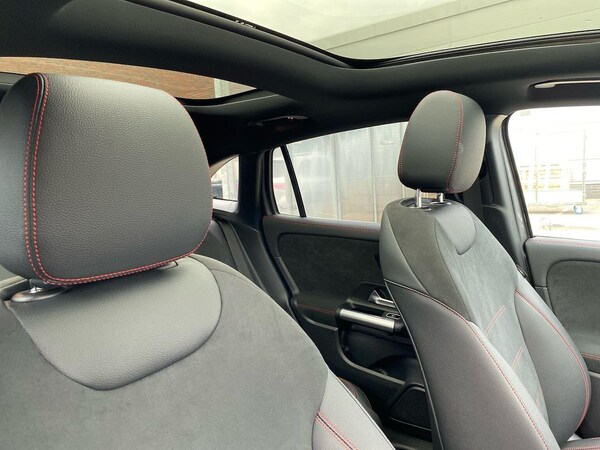 Used Mercedes-Benz GLA 2024 for sale - 76305385: Photo 39