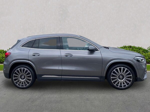 Used Mercedes-Benz GLA 2024 for sale - 76305385: Photo 3