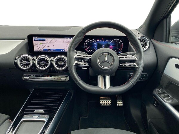 Used Mercedes-Benz GLA 2024 for sale - 76305385: Photo 9