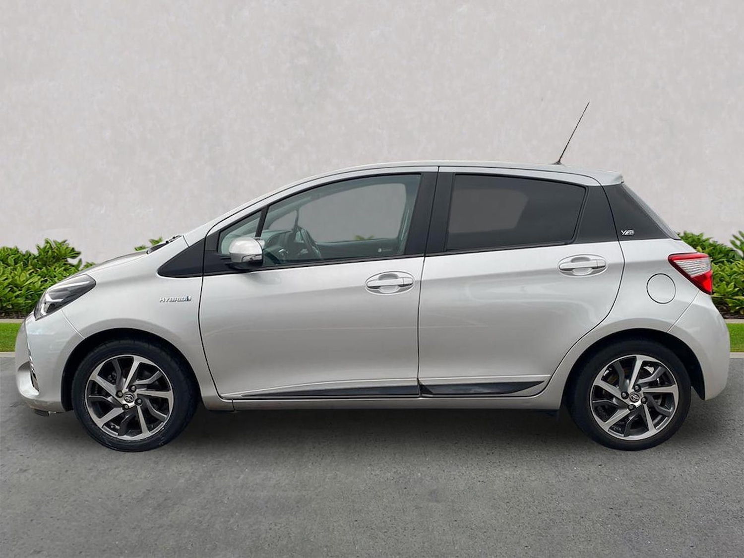 Used Toyota Yaris 2020 for sale - 76591430: Photo 19