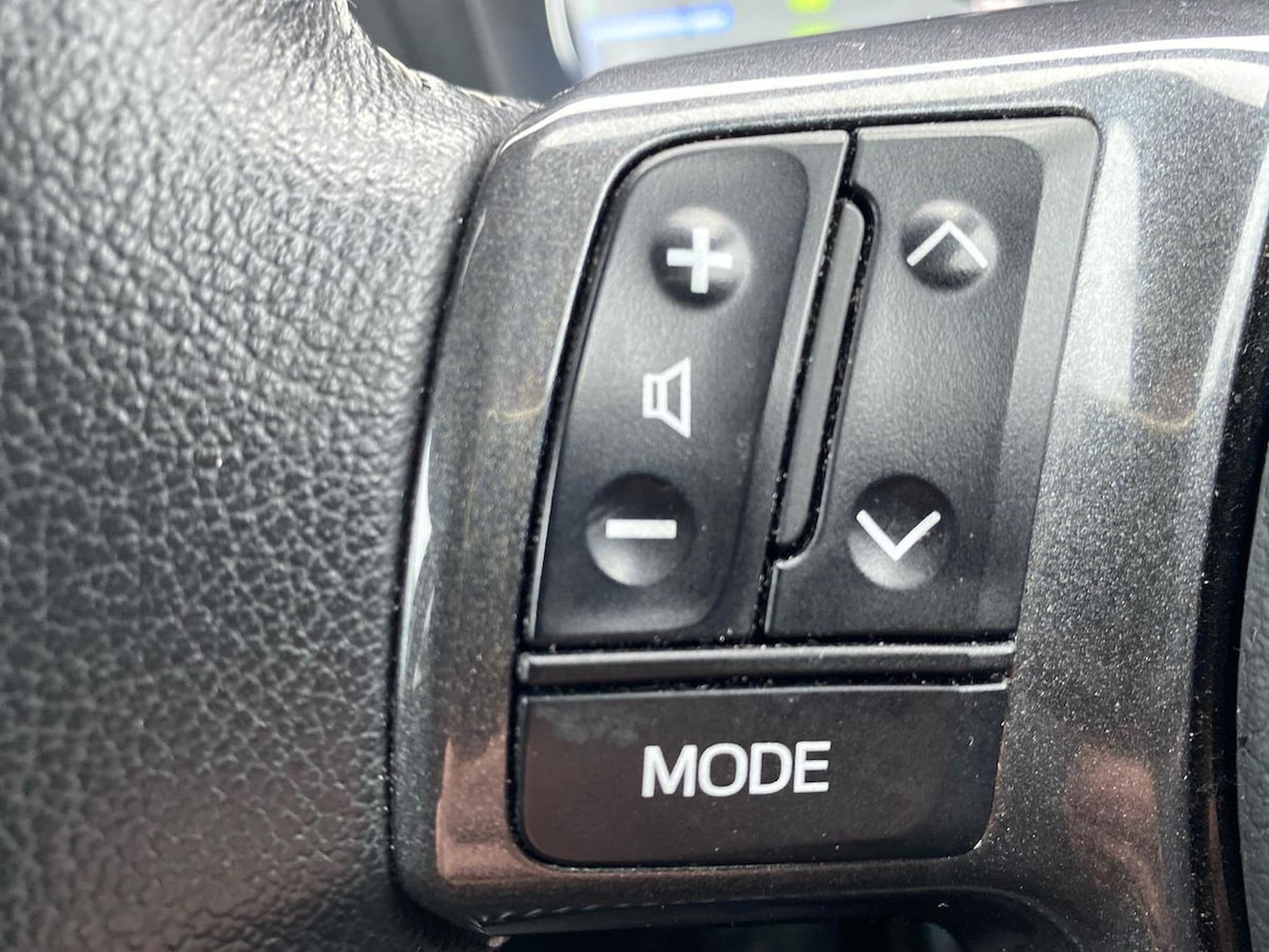 Used Toyota Yaris 2020 for sale - 76591430: Photo 26