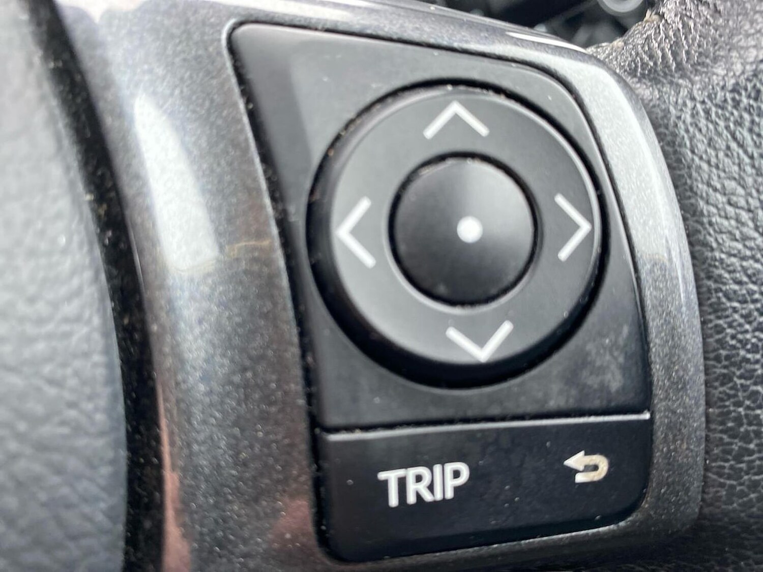 Used Toyota Yaris 2020 for sale - 76591430: Photo 27