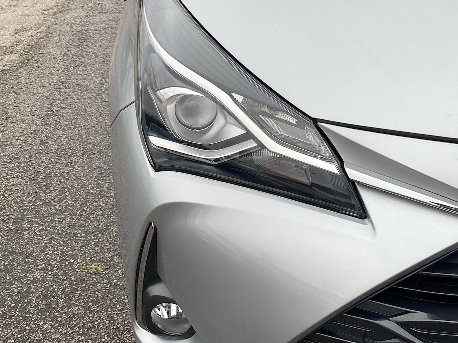 Used Toyota Yaris 2020 for sale - 76591430: Photo 34