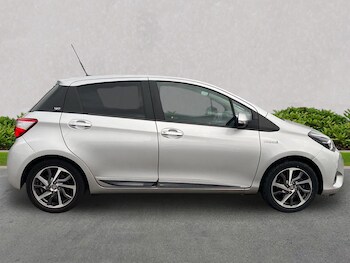 Used Toyota Yaris 2020 for sale - 76591430: Photo