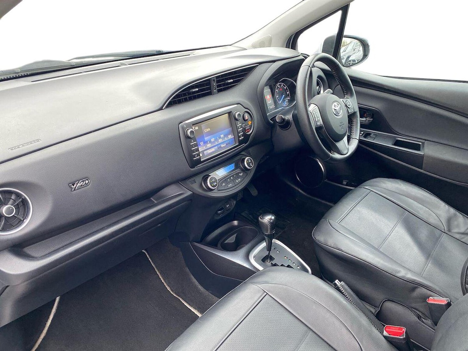 Used Toyota Yaris 2020 for sale - 76591430: Photo 7