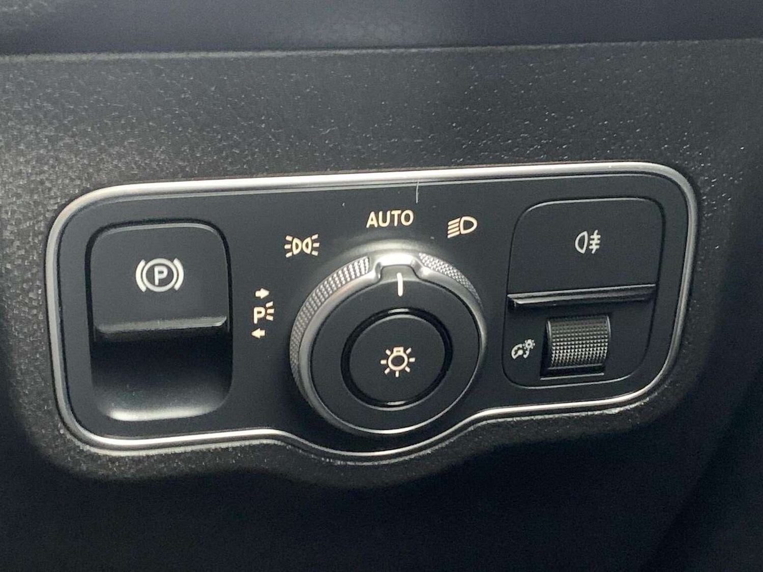 Used Mercedes-Benz EQB 2022 for sale - 77775213: Photo 22