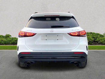 Used Mercedes-Benz GLA 2023 for sale - 77743239: Photo