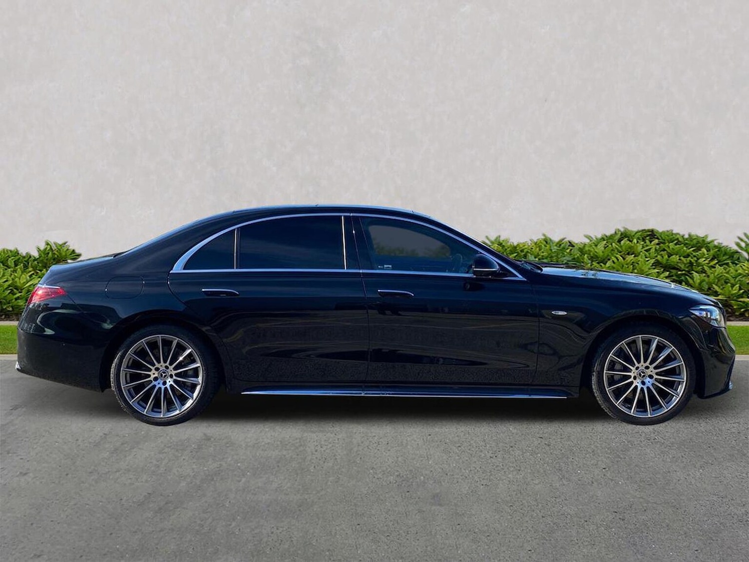 Used Mercedes-Benz S Class 2025 for sale - 76340623: Photo 3