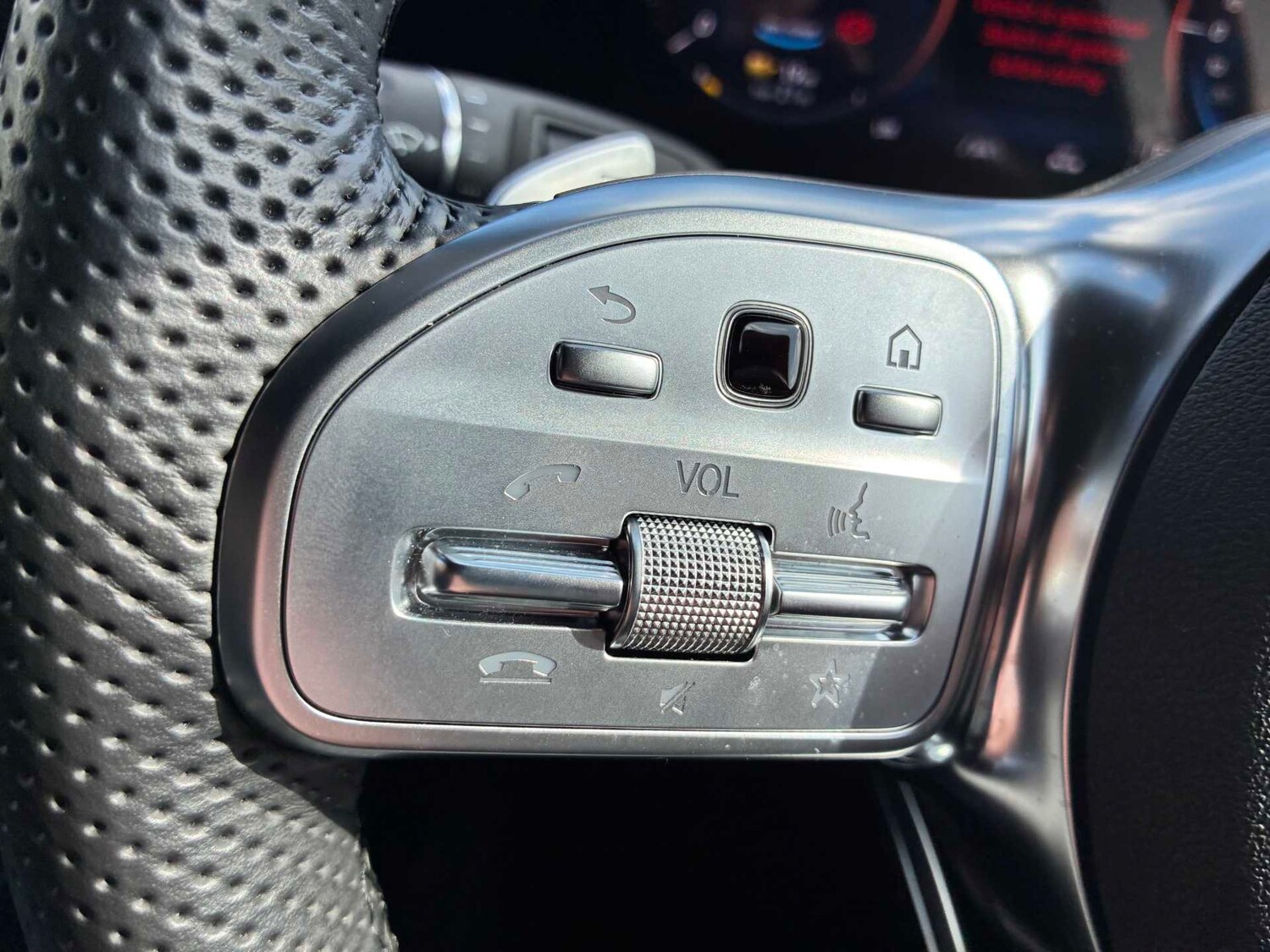 Used Mercedes-Benz EQC 2023 for sale - 78196108: Photo 22