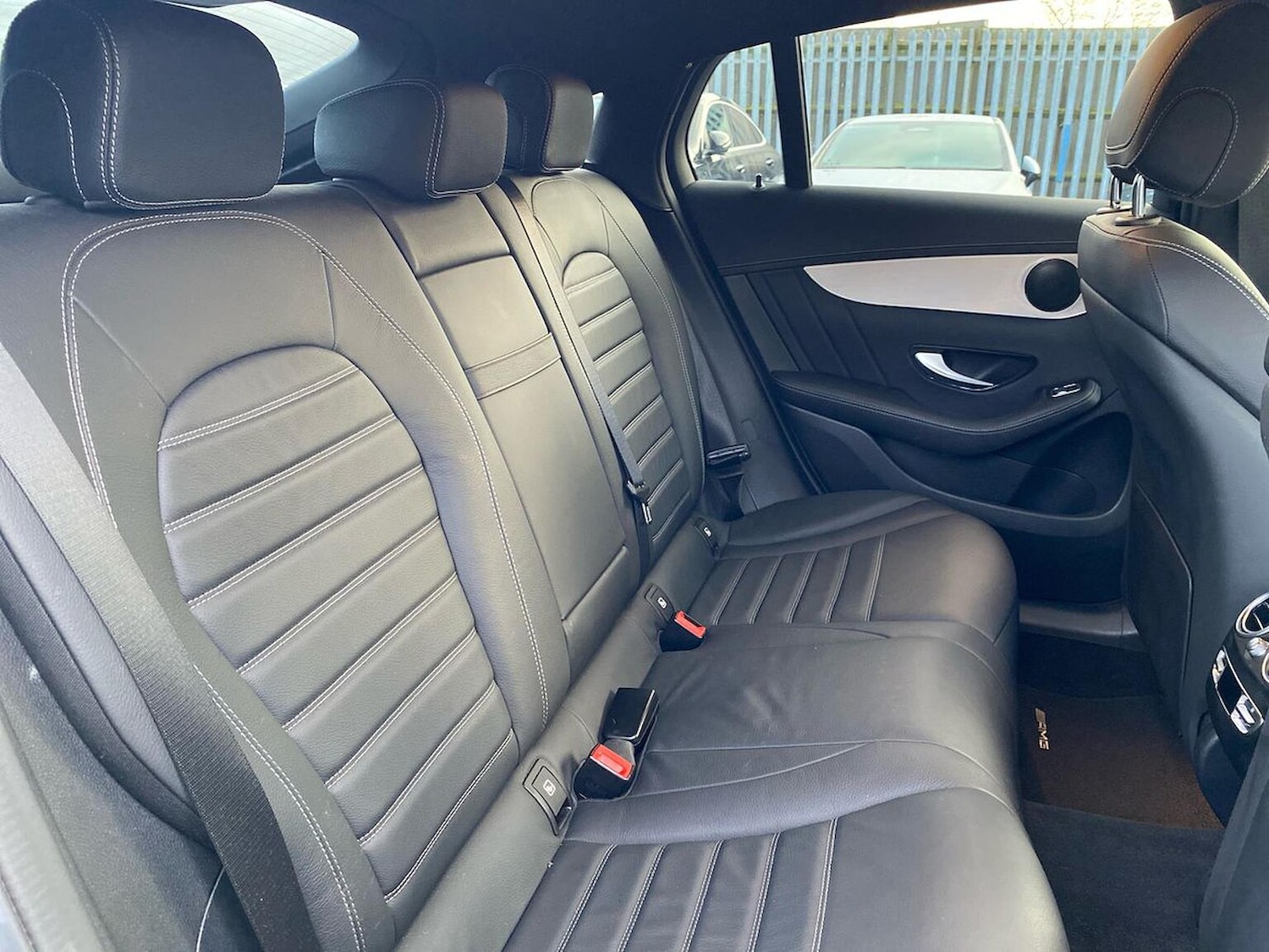 Used Mercedes-Benz GLC 2023 for sale - 76757062: Photo 16