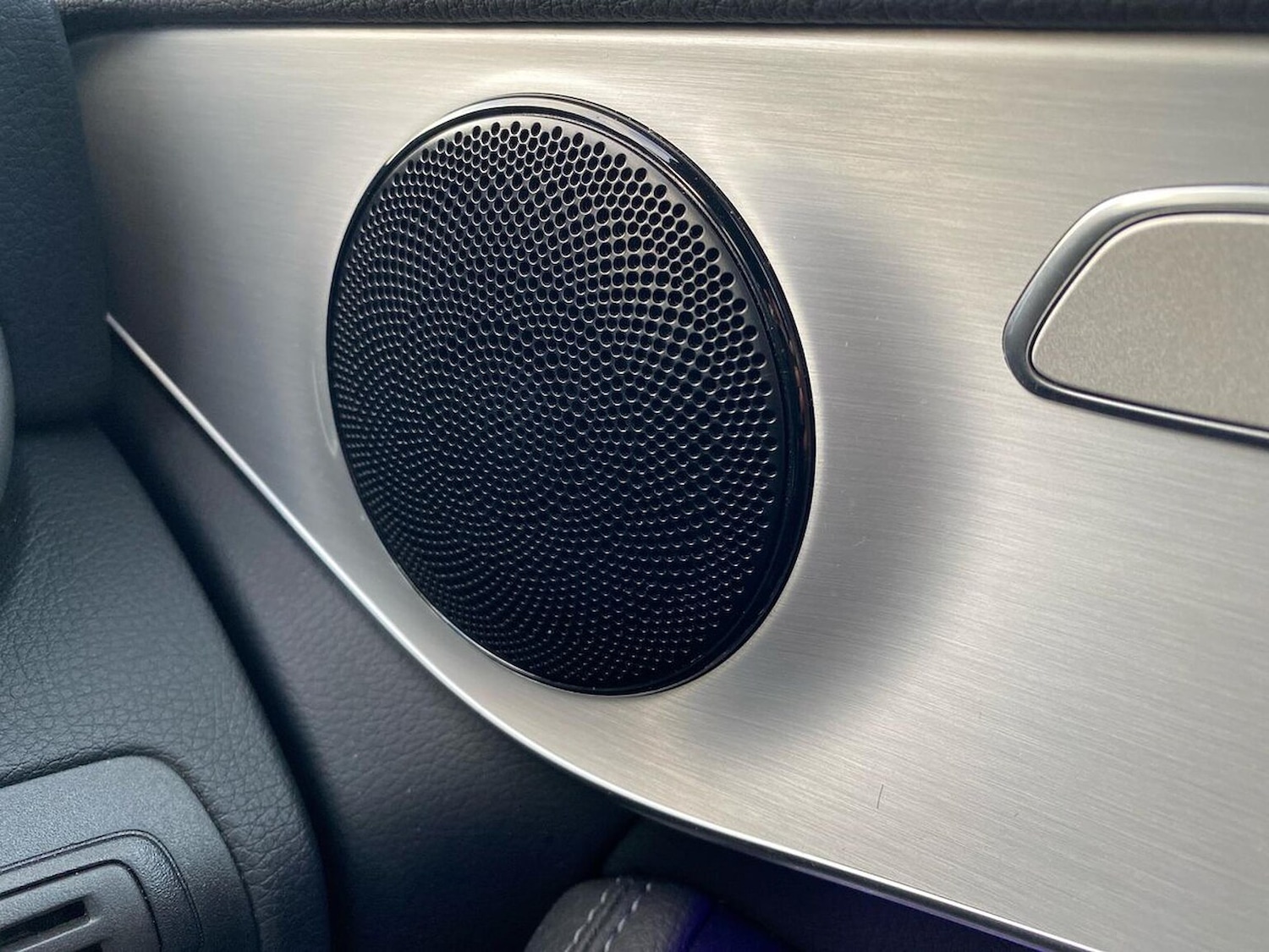 Used Mercedes-Benz GLC 2023 for sale - 76757062: Photo 31