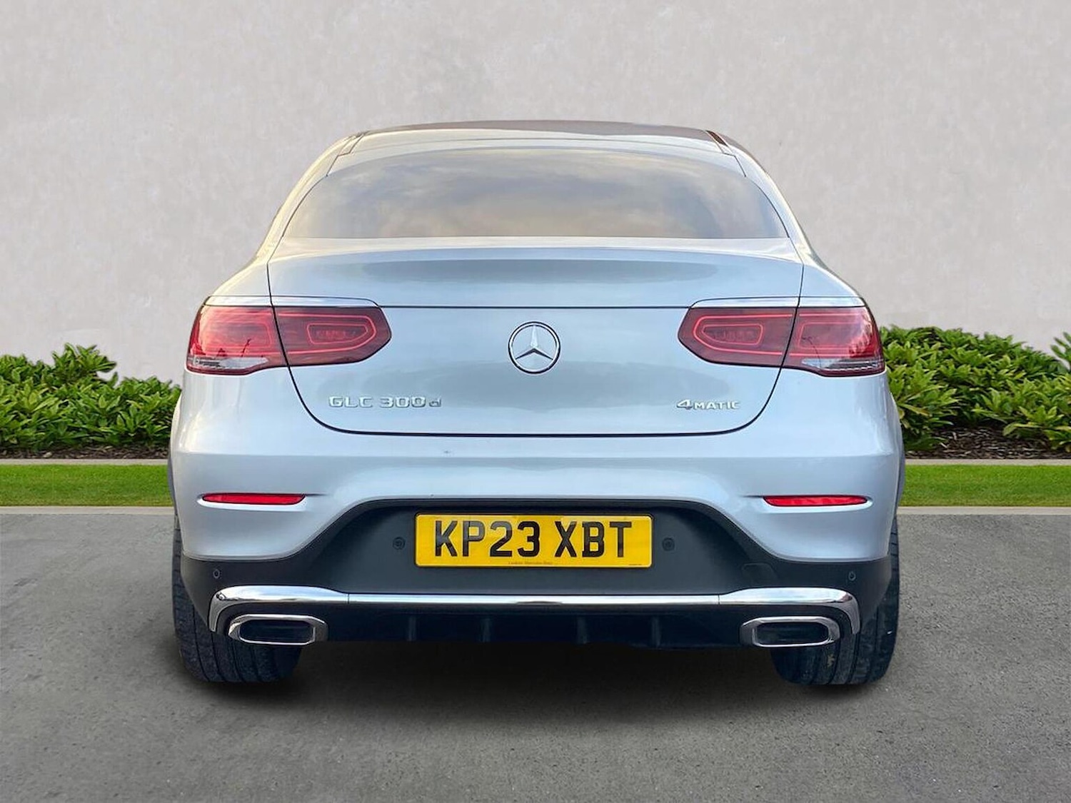 Used Mercedes-Benz GLC 2023 for sale - 76757062: Photo 4