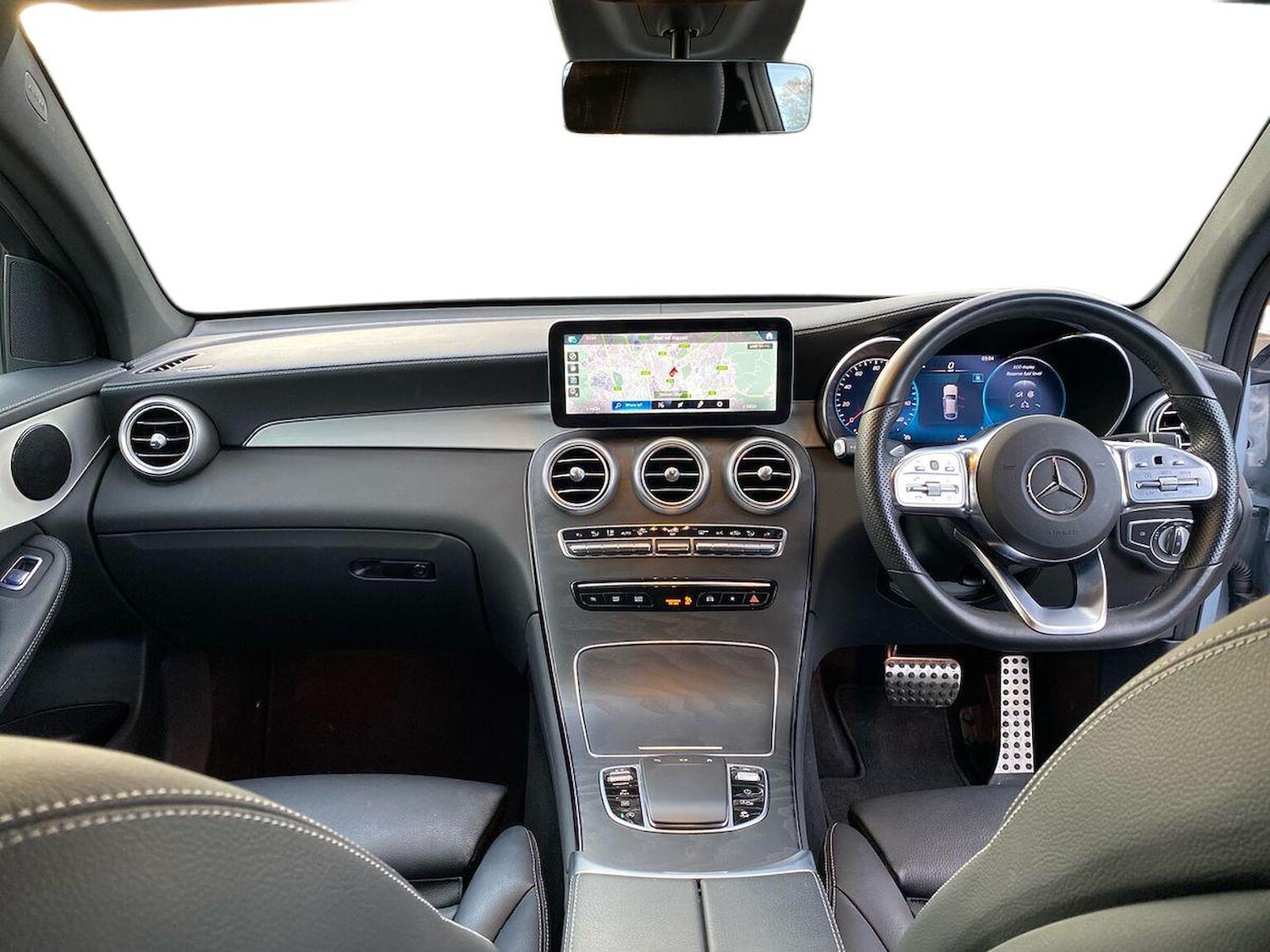 Used Mercedes-Benz GLC 2023 for sale - 76757062: Photo 8