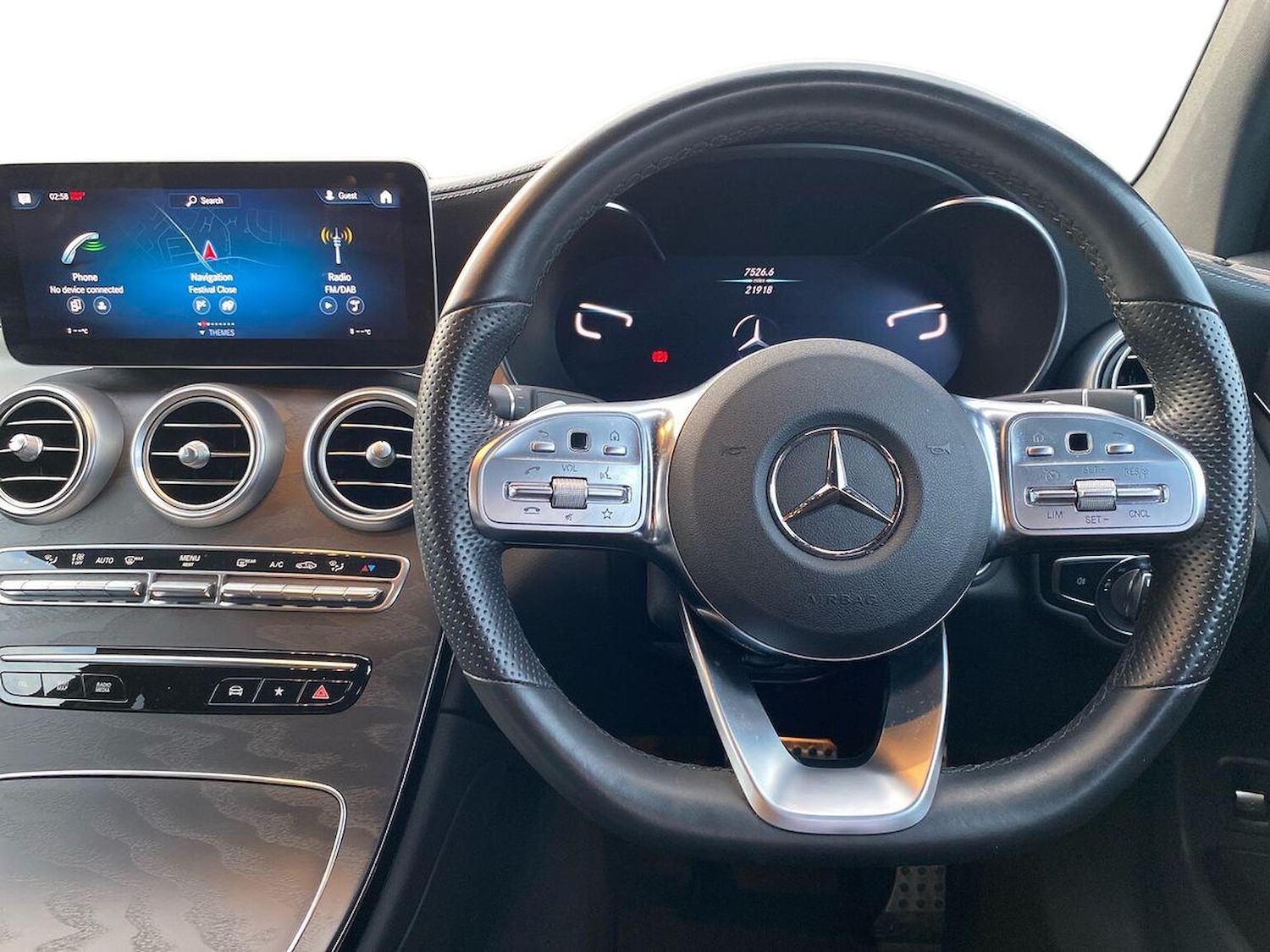 Used Mercedes-Benz GLC 2023 for sale - 76757062: Photo 9