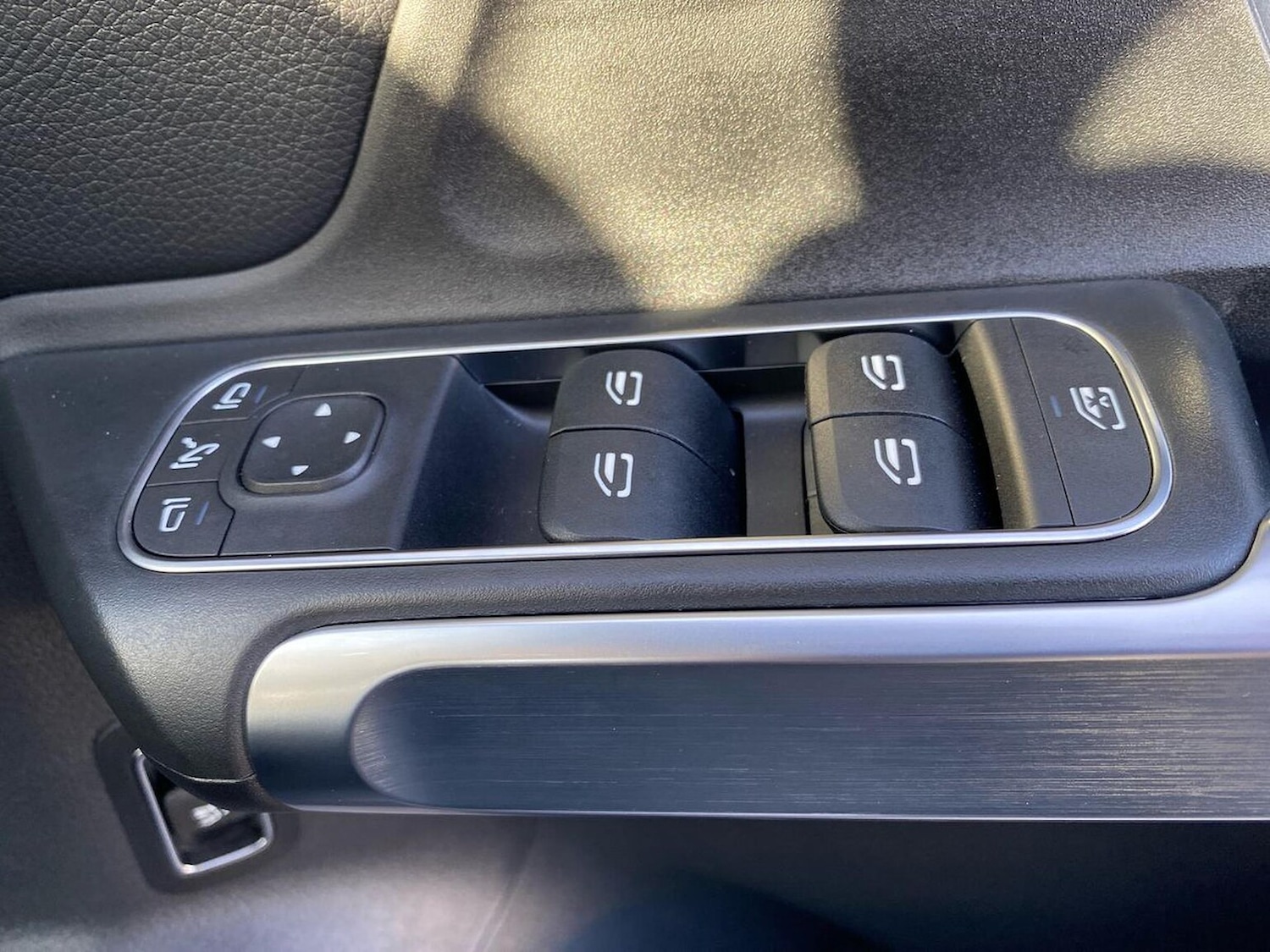 Used Mercedes-Benz GLB 2025 for sale - 76905054: Photo 21