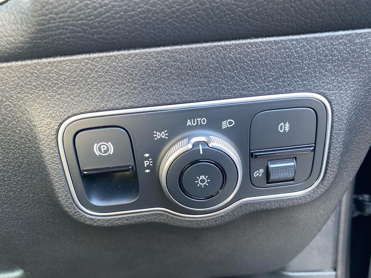 Used Mercedes-Benz GLB 2025 for sale - 76905054: Photo 22