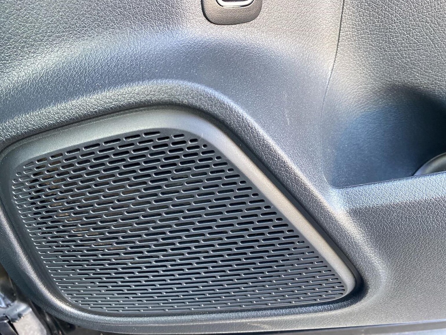 Used Mercedes-Benz GLB 2025 for sale - 76905054: Photo 31