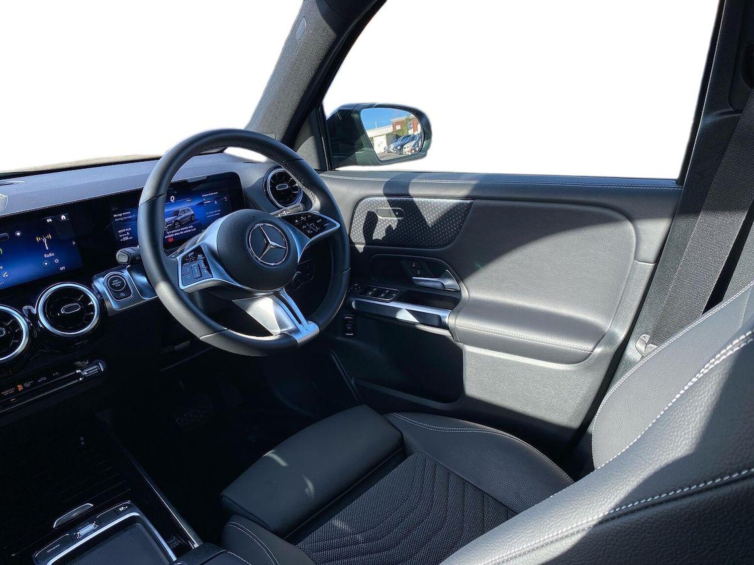 Used Mercedes-Benz GLB 2025 for sale - 76905054: Photo 7