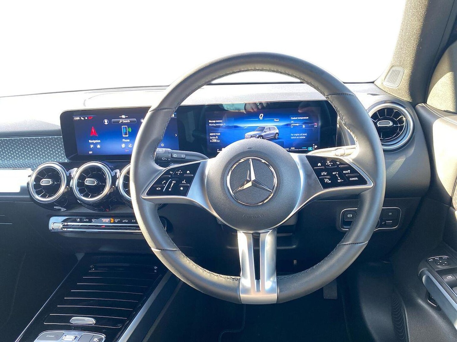 Used Mercedes-Benz GLB 2025 for sale - 76905054: Photo 9