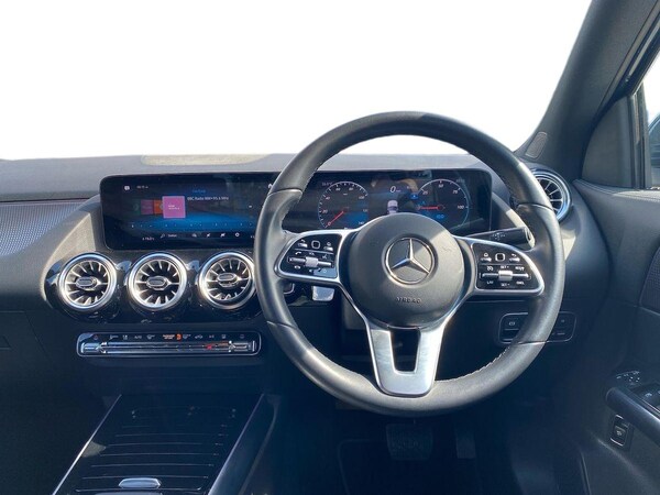 Used Mercedes-Benz EQA 2021 for sale - 76231699: Photo 9