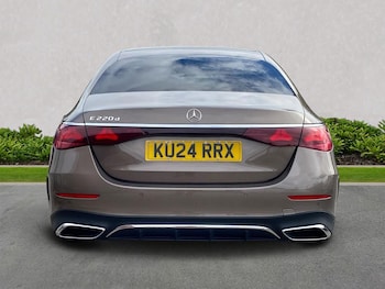 Used Mercedes-Benz E-Class 2024 for sale - 76064375: Photo 4