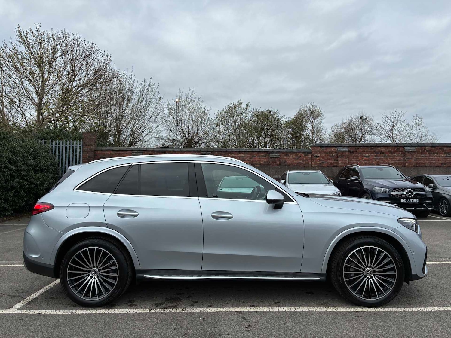 Used Mercedes-Benz GLC 2023 for sale - 78193105: Photo 3