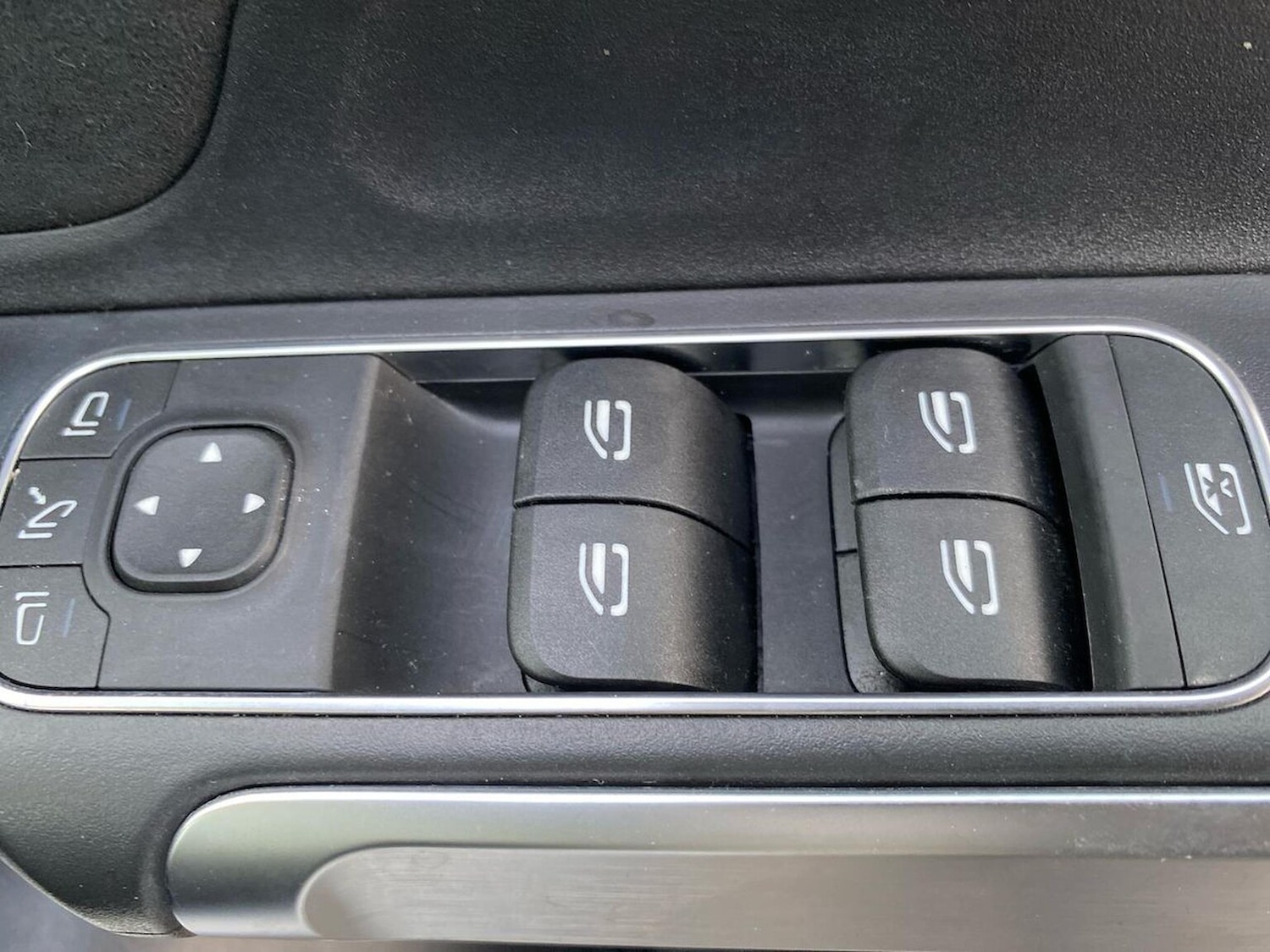 Used Mercedes-Benz GLB 2024 for sale - 76497288: Photo 21